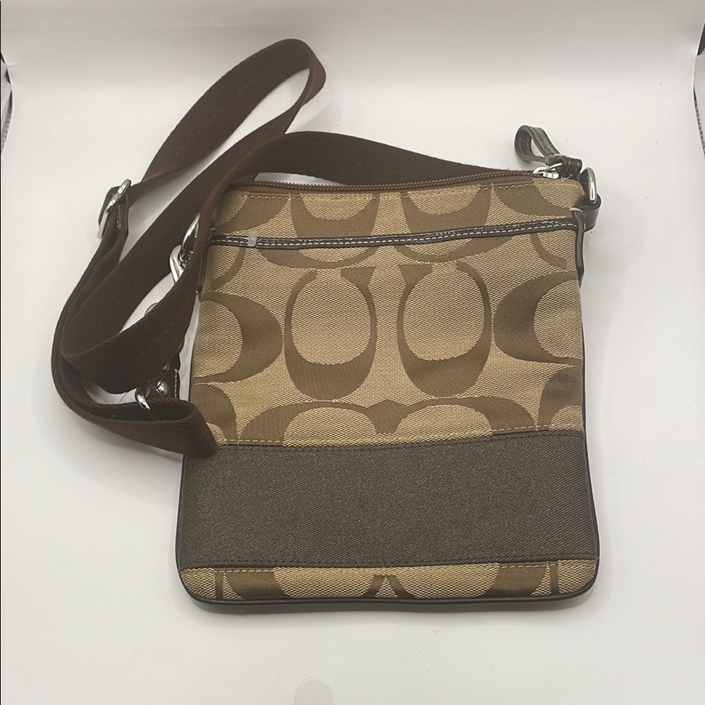 Coach - Y2K Classic Cross Body Bag - Brown